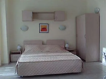 Lejlighedshotel Pollo 3*