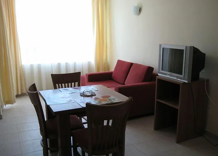 波罗度假酒店 3*