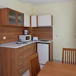 Pollo Ξενοδοχείο με διαμερίσματα 3*
