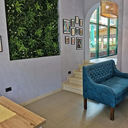 Pollo Apart Otel Sunny Beach